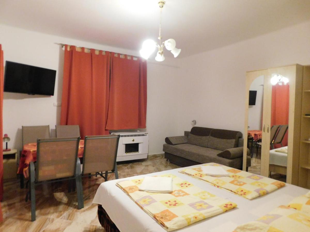 Szamóca Vendégház Miskolc Exterior foto